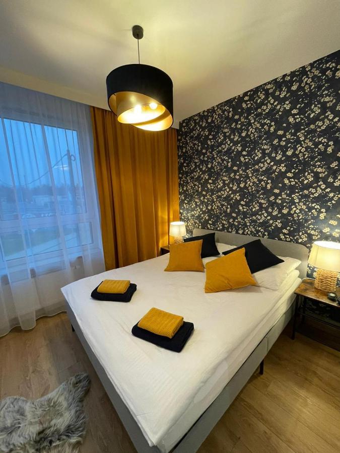 Apartament Pileckiego Nowy Dwor Mazowiecki Modlin Airport Exterior foto